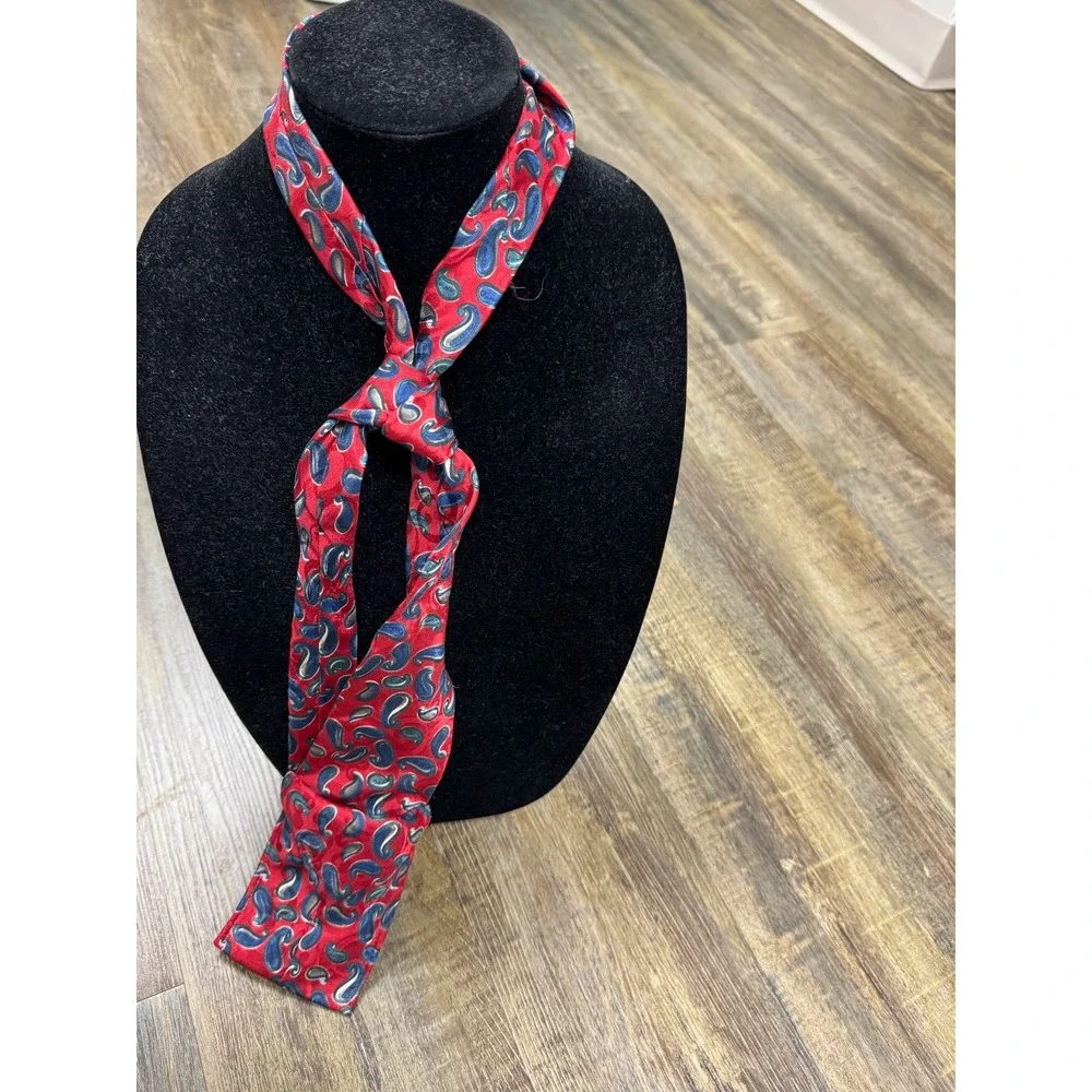 Hey-Ties Red Paisley Ascot Cravat Vintage Style Mens‎ Formal Neckwear BBL Inc